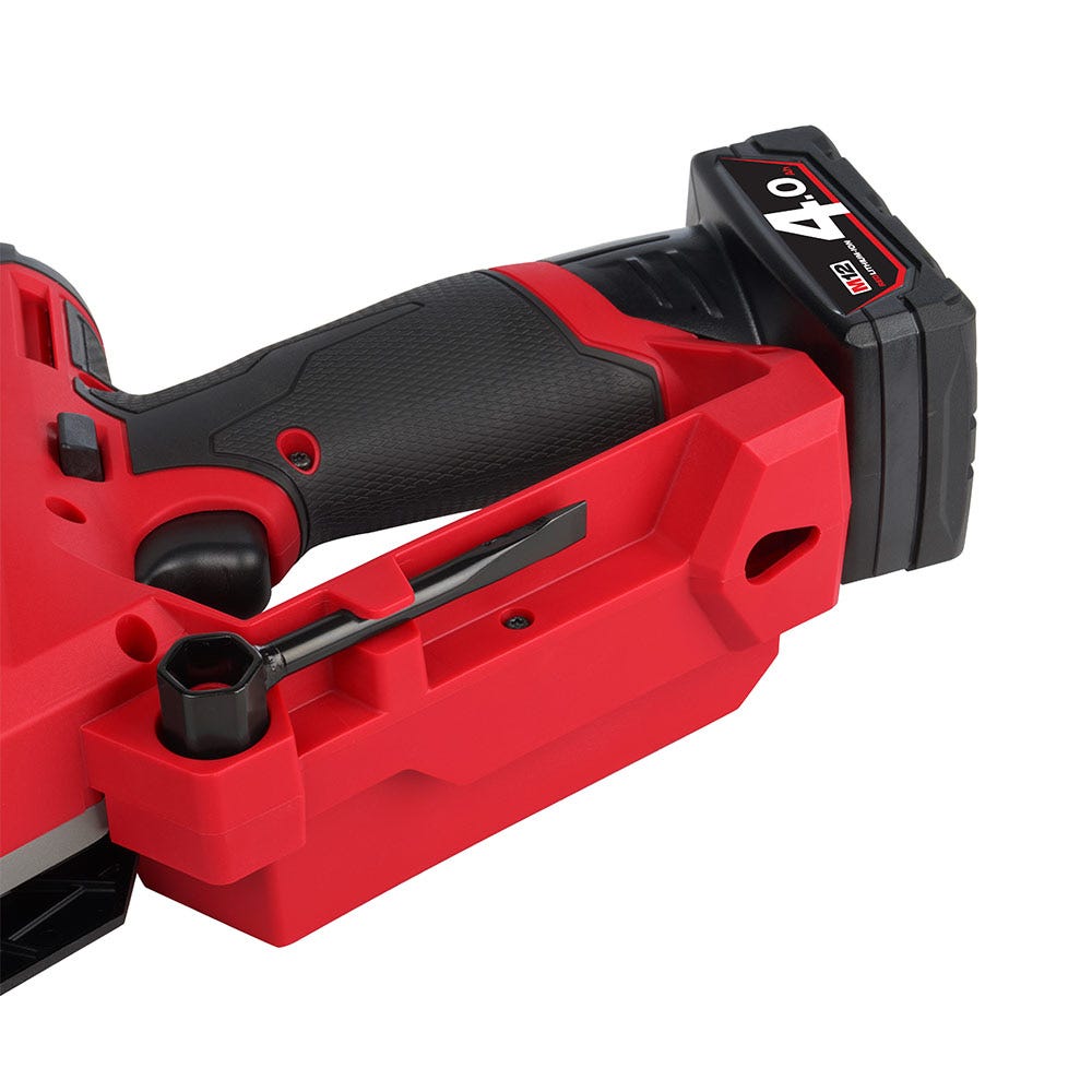 MILWAUKEE 12V FUEL HATCHET 6inch Pruning Saw Skin M12FHS-0