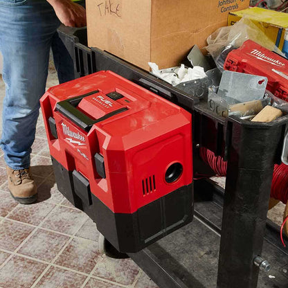 MILWAUKEE 12V FUEL Wet/Dry Vacuum L-Class M12FWDVL-0