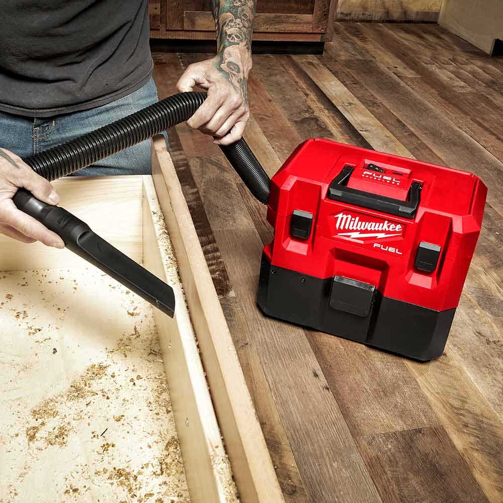 MILWAUKEE 12V FUEL Wet/Dry Vacuum L-Class M12FWDVL-0