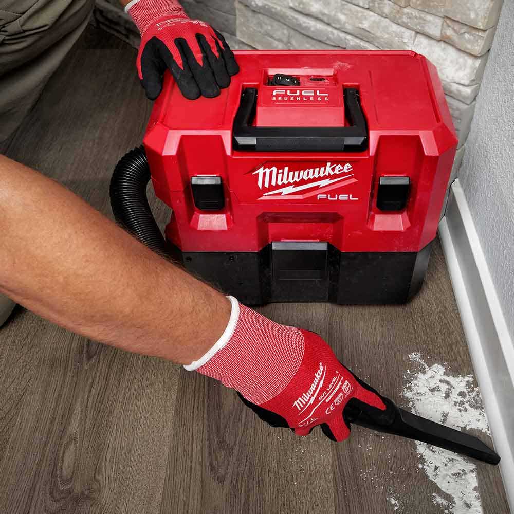 MILWAUKEE 12V FUEL Wet/Dry Vacuum L-Class M12FWDVL-0