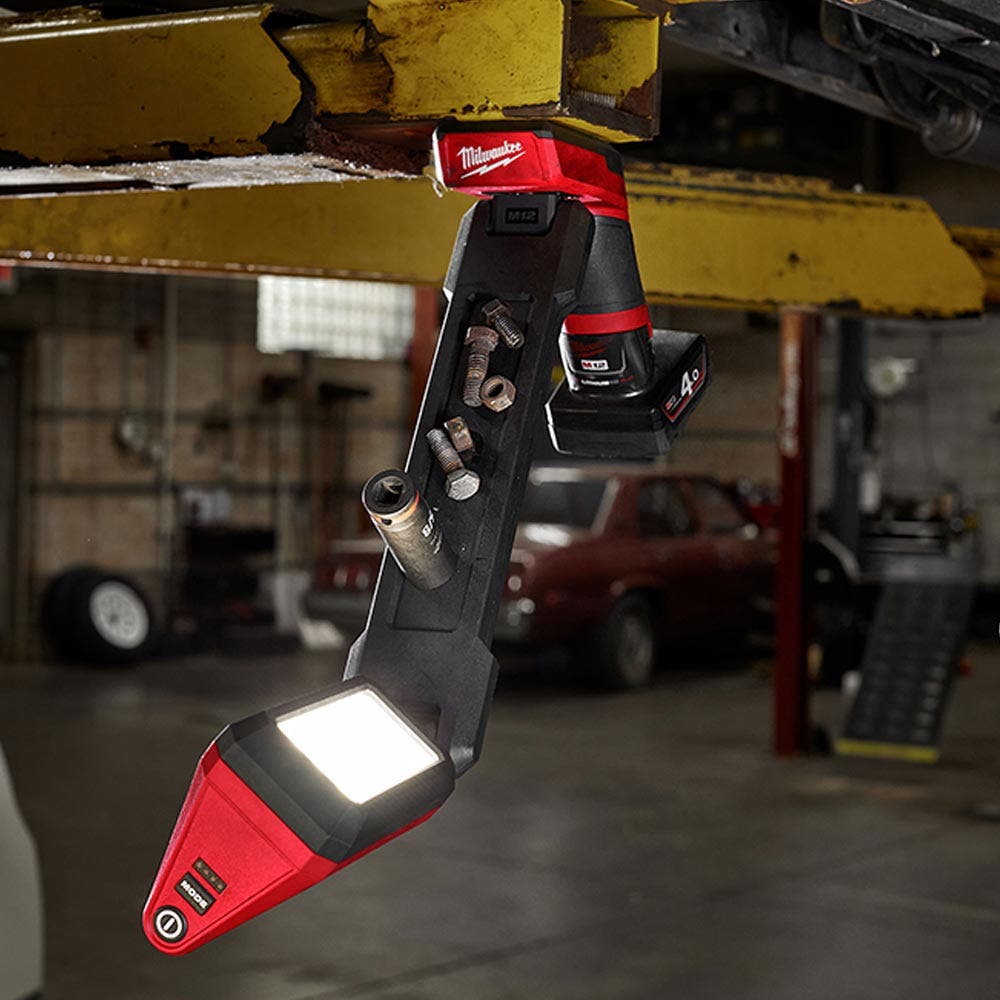 MILWAUKEE 12V LED Undercarriage Light Skin M12UCL0
