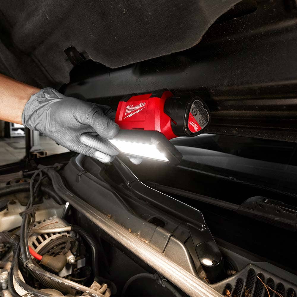 MILWAUKEE 12V Pivoting Area Light Skin M12PAL-0