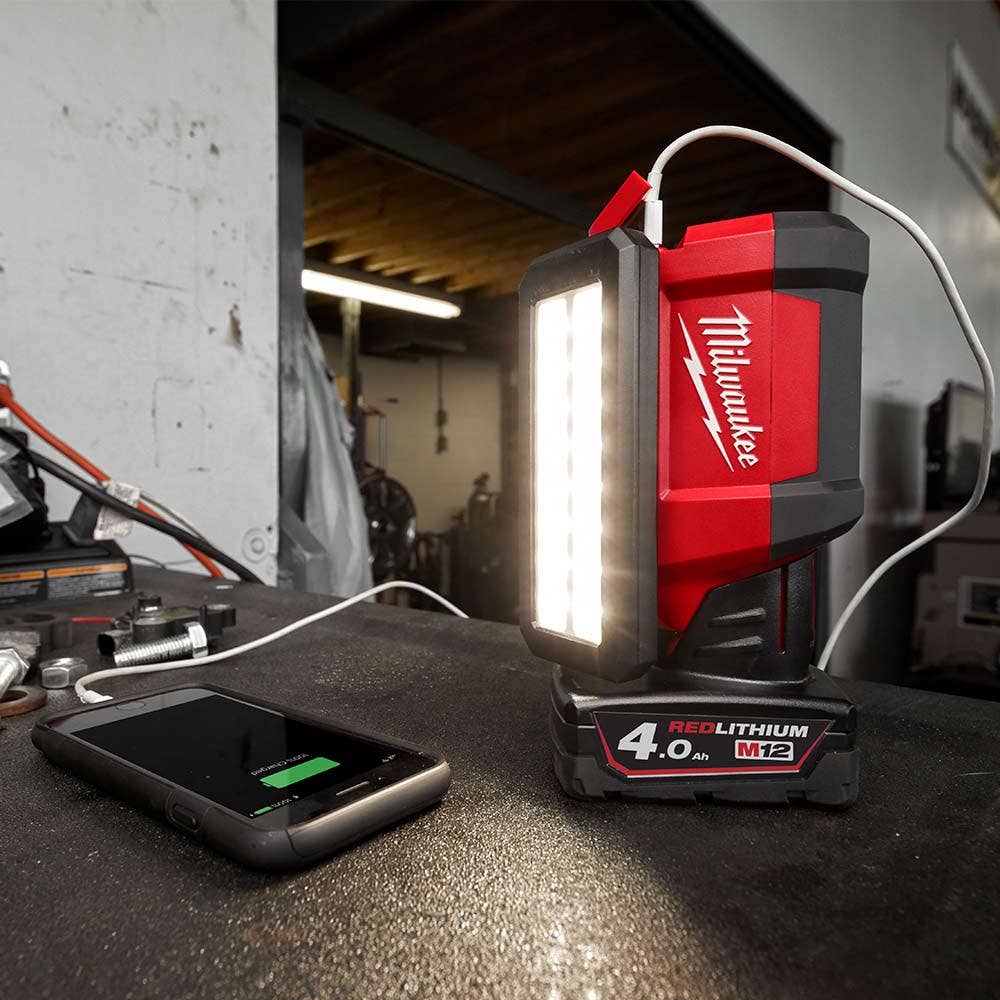 MILWAUKEE 12V Pivoting Area Light Skin M12PAL-0