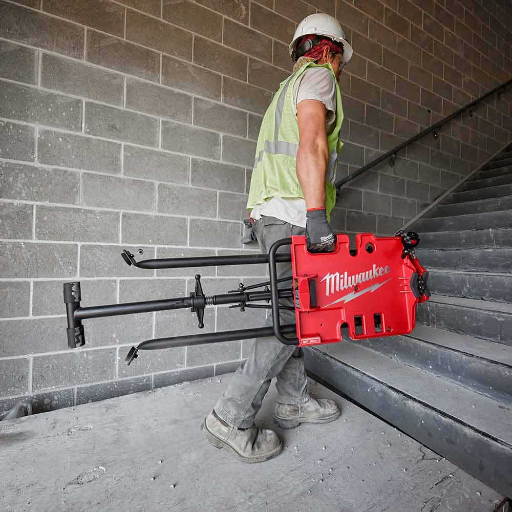 MILWAUKEE 152mm Portable Tripod Chain Vice MPS