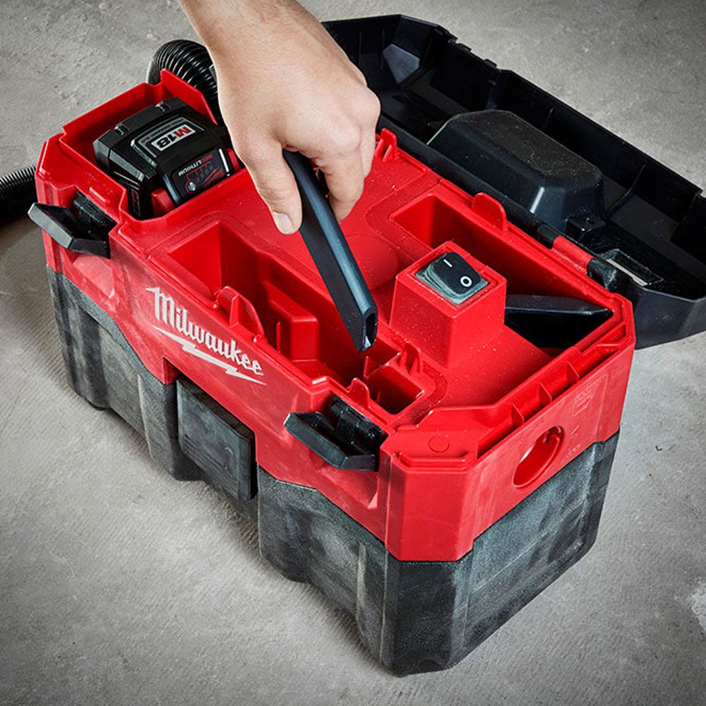 MILWAUKEE 18V 7.5L Wet Dry Vacuum Skin M18WDV-0