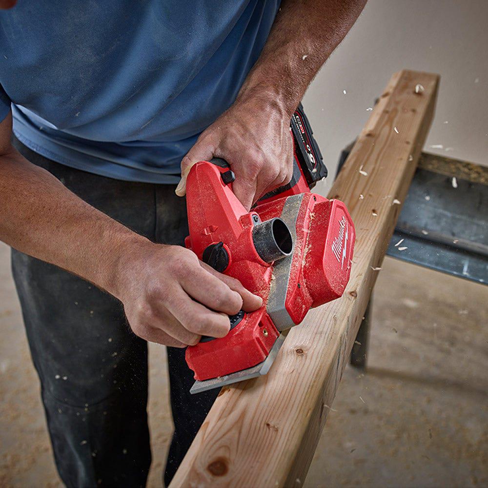 MILWAUKEE 18V 82mm Planer Skin M18BP-0