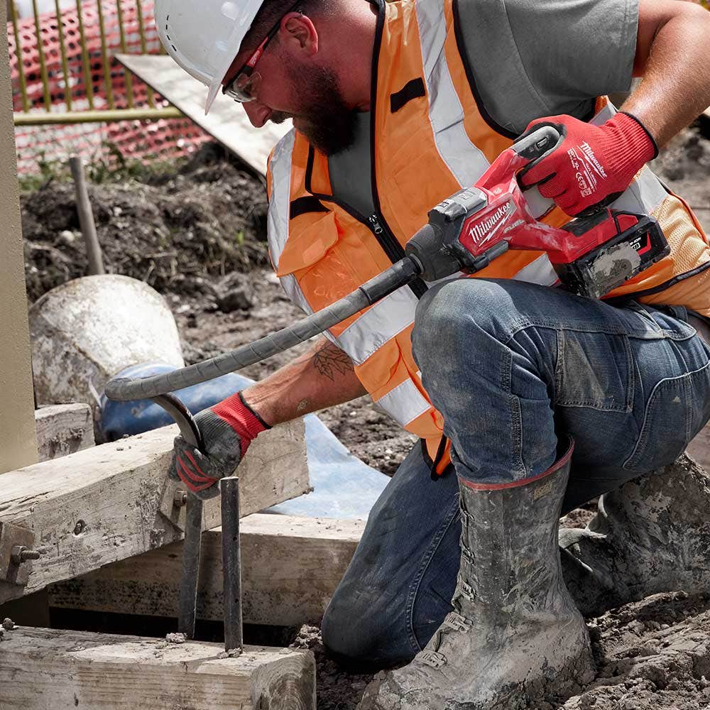 MILWAUKEE 18V FUEL 1200mm Needle Concrete Vibrator M18FCVN120