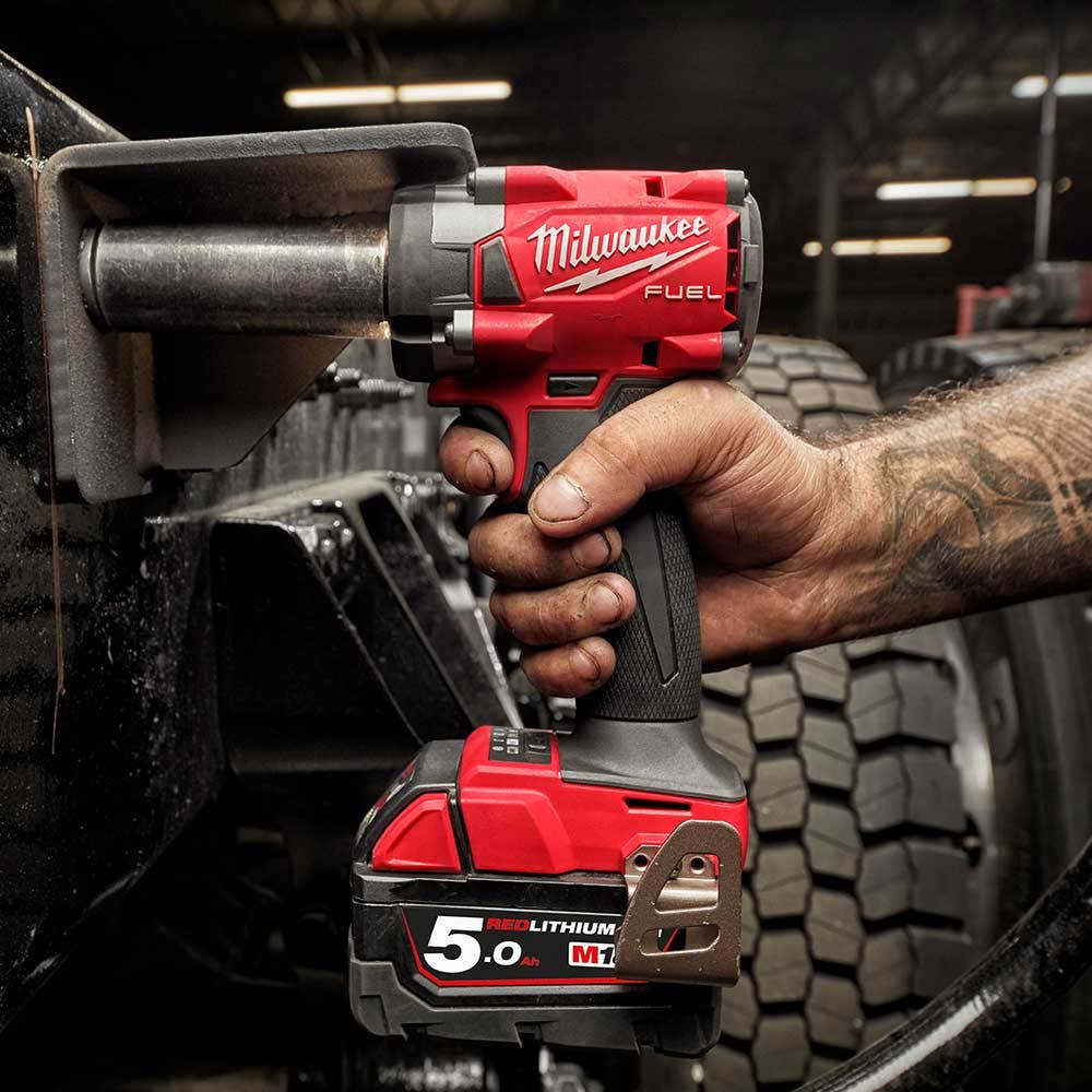 MILWAUKEE 18V FUEL 1 2inch Compact Impact Wrench w Friction Ring Skin M18FIW2F12-0