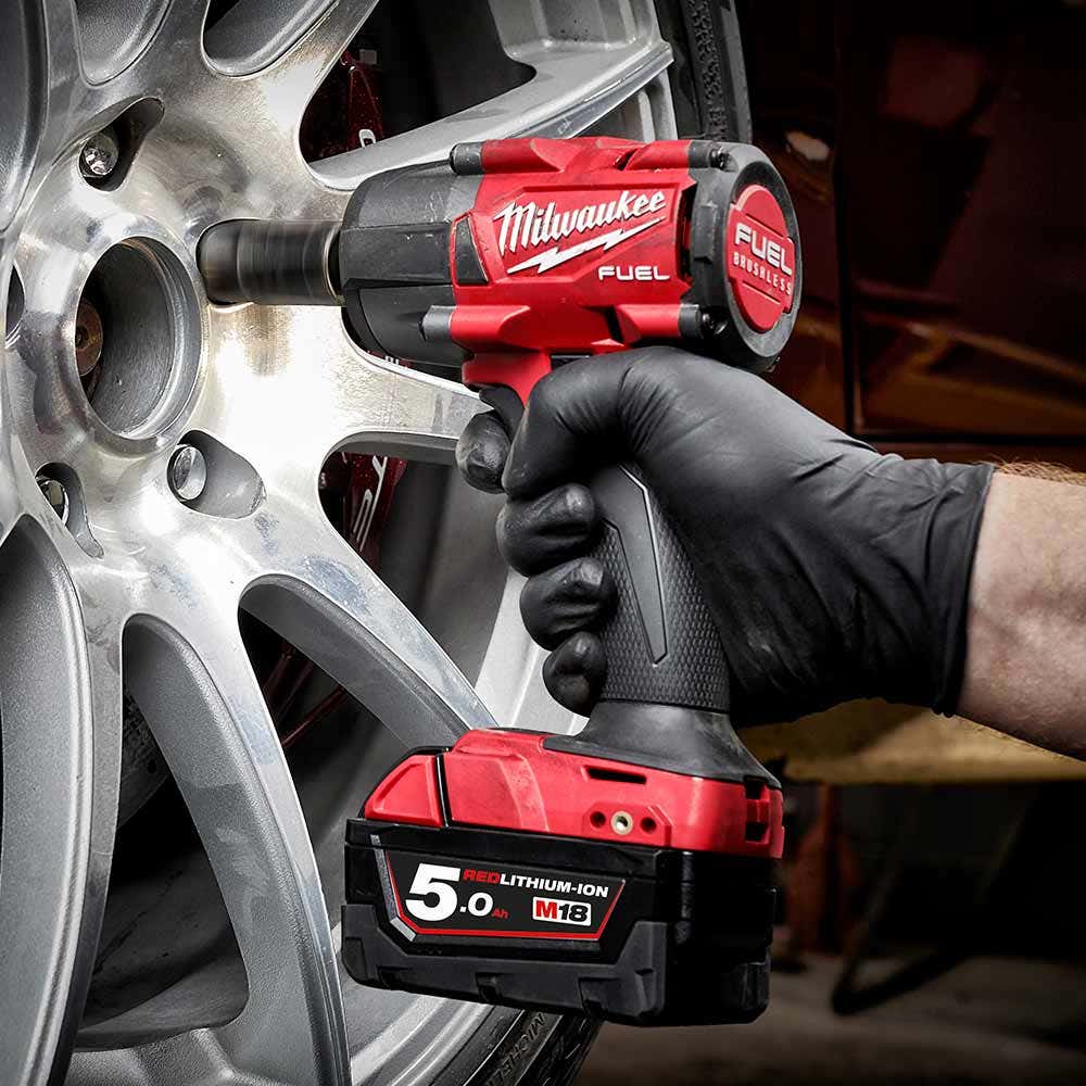 MILWAUKEE 18V FUEL 1 2inch Mid-Torque Impact Wrench Skin M18FMTIW2F12-0