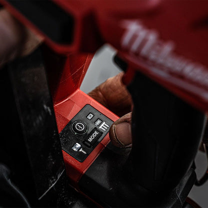 MILWAUKEE 18V FUEL 16 Gauge 20 Degree Angled Finishing Nailer Skin M18FN16GA-0C
