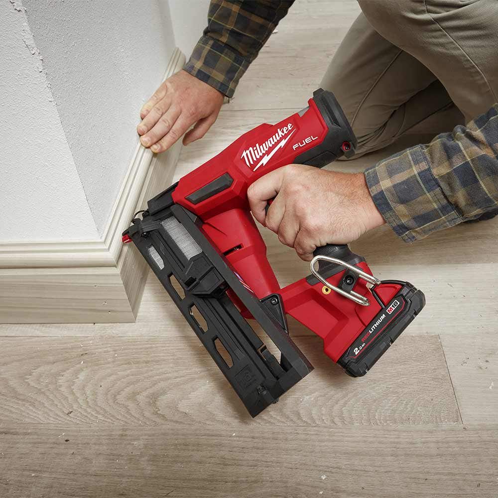 MILWAUKEE 18V FUEL 16 Gauge 20 Degree Angled Finishing Nailer Skin M18FN16GA-0C
