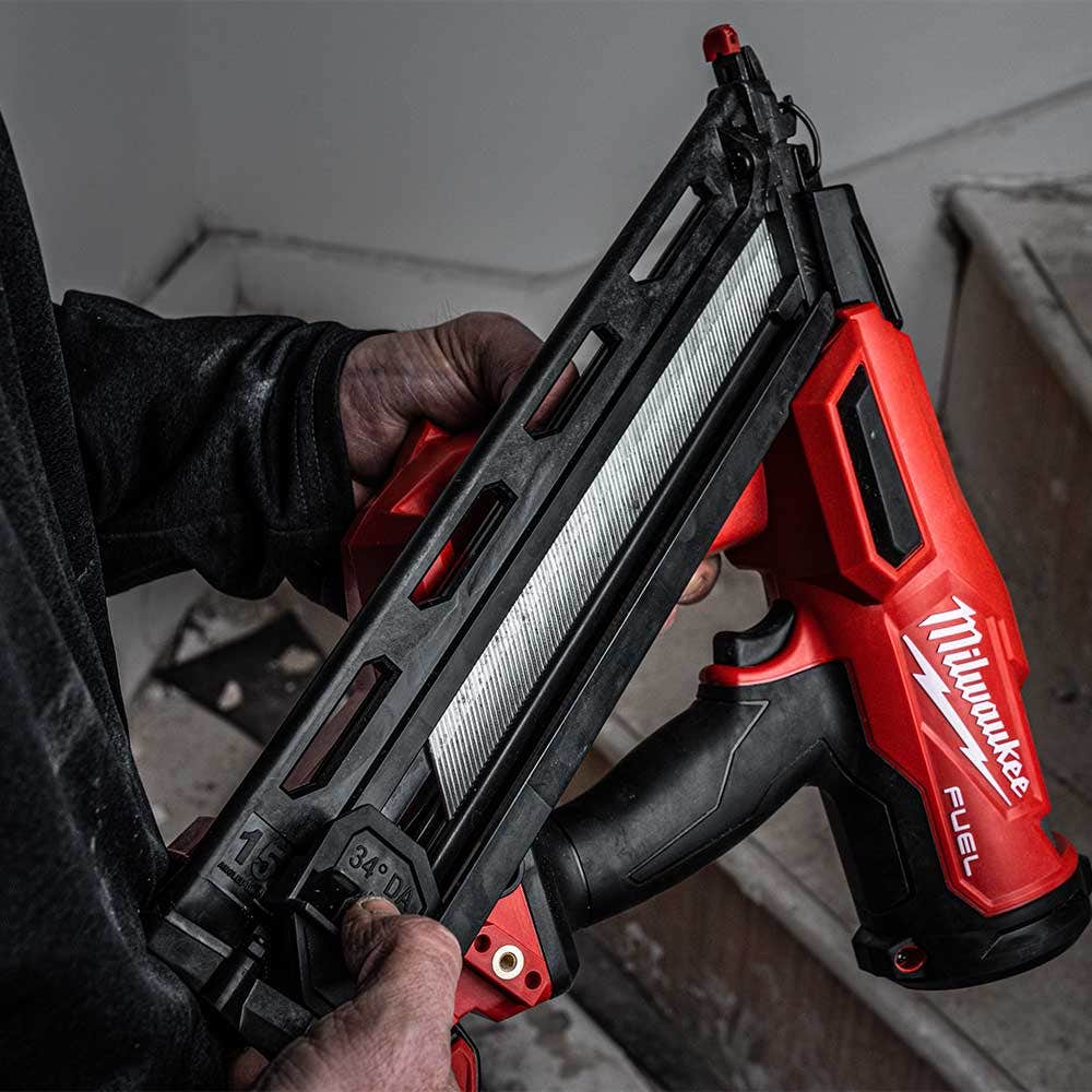 MILWAUKEE 18V FUEL 15 GAUGE 34 Degree Angled Finishing Nailer Skin M18FN15GA-0C