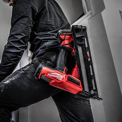 MILWAUKEE 18V FUEL 15 GAUGE 34 Degree Angled Finishing Nailer Skin M18FN15GA-0C