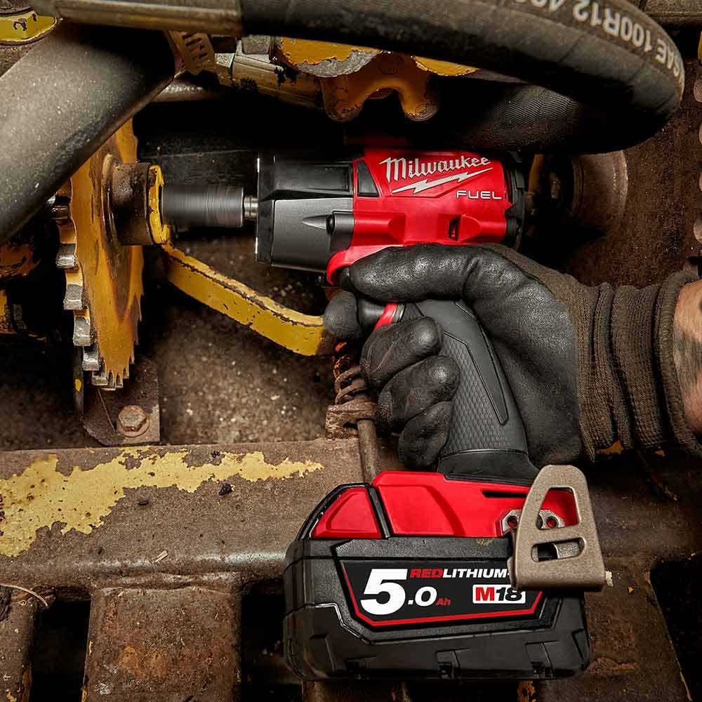 MILWAUKEE 18V FUEL 1 2inch Mid-Torque Impact Wrench Skin M18FMTIW2F12-0
