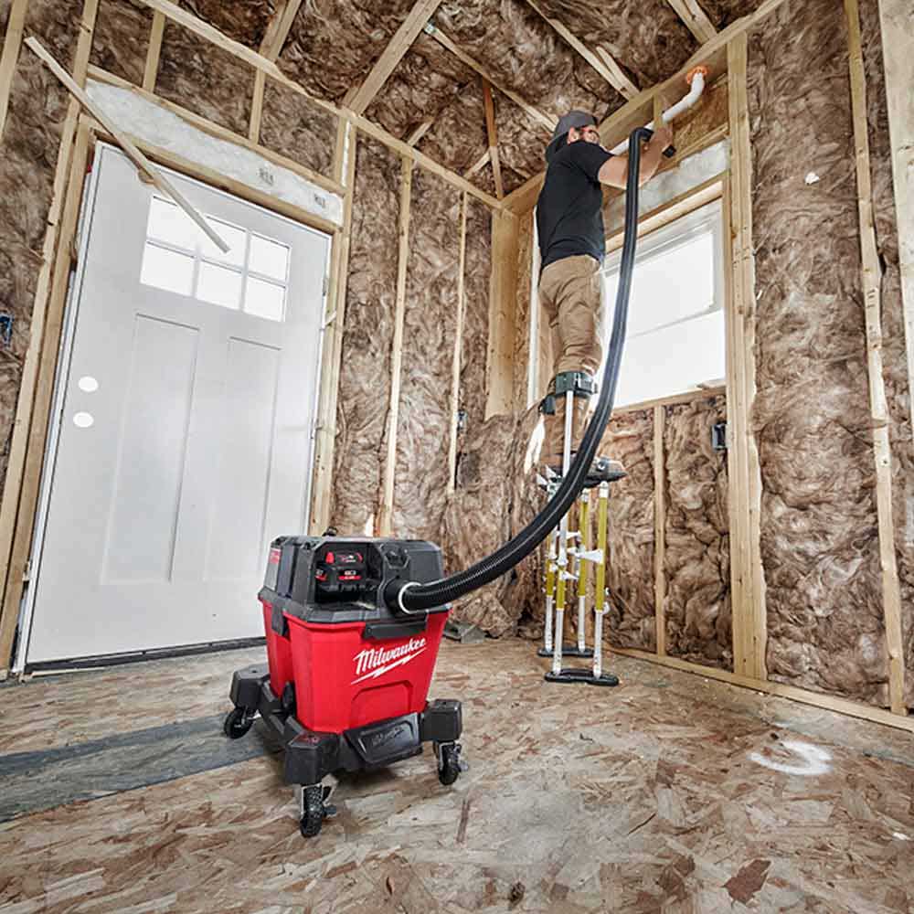 MILWAUKEE 18V FUEL 23L Wet Dry Vacuum Skin M18FVC23L0