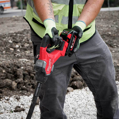 MILWAUKEE 18V FUEL 2400mm Needle Concrete Vibrator M18FCVN240