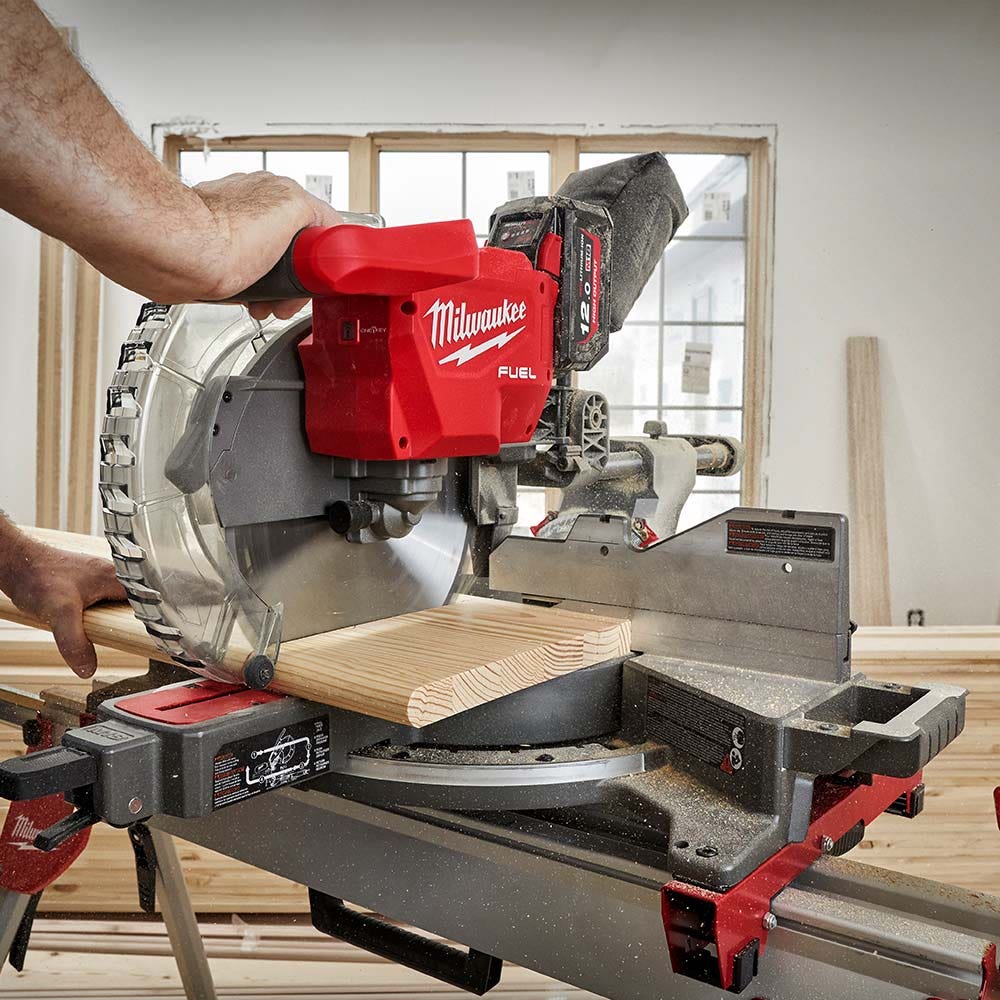 MILWAUKEE 18V FUEL 305mm Dual Bevel Sliding Compound Mitre Saw w. One-Key Skin M18FMS305-0