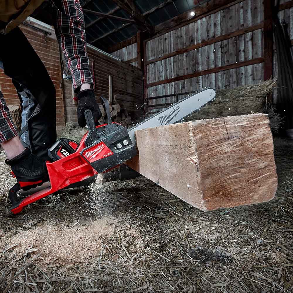 MILWAUKEE 18V FUEL 406mm Chainsaw Skin M18FCHS-0