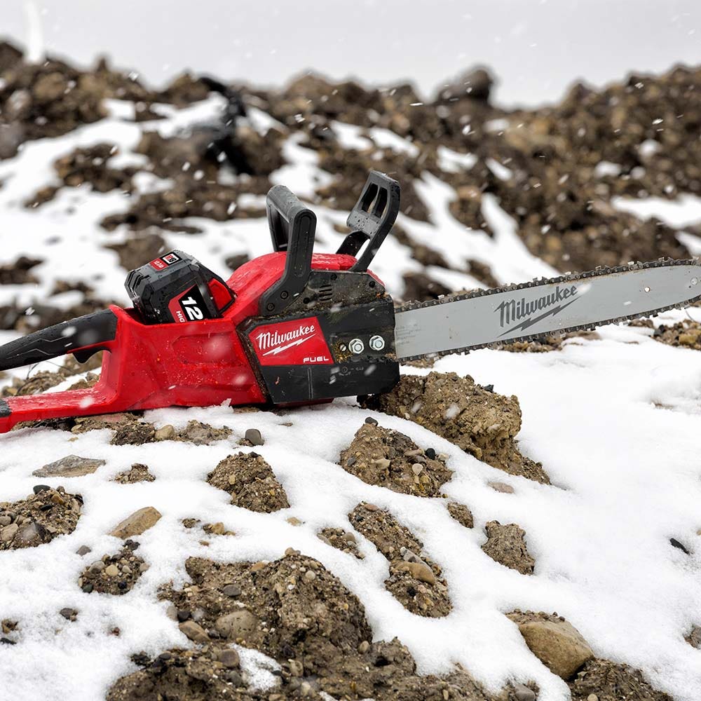 MILWAUKEE 18V FUEL 406mm Chainsaw Skin M18FCHS-0