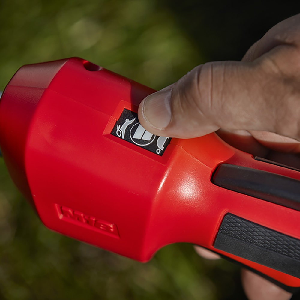 MILWAUKEE 18V FUEL Line Trimmer Skin M18CLT-0