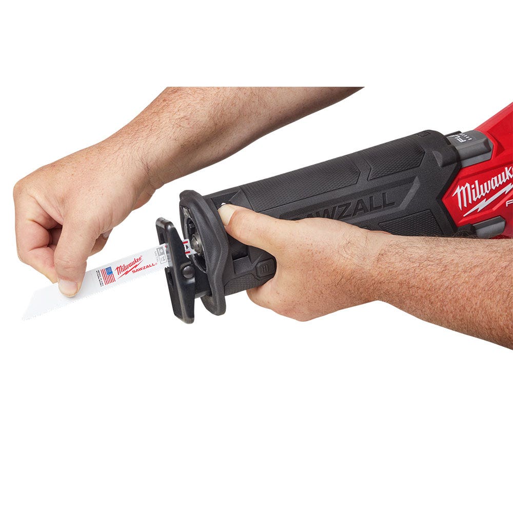 MILWAUKEE 18V FUEL SAWZALL Reciprocating Saw Skin M18CSX2-0