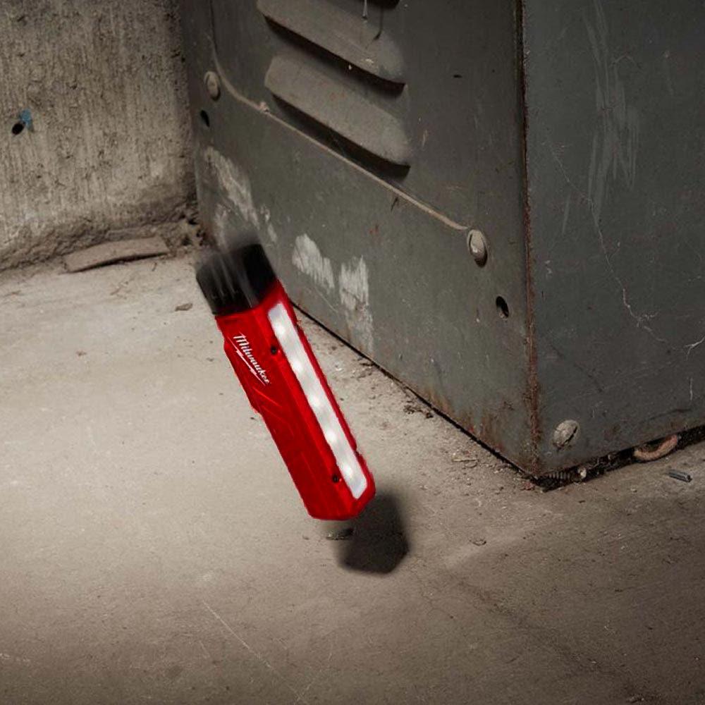 MILWAUKEE 300 Lumens Magnetic Flood Light FL-LED
