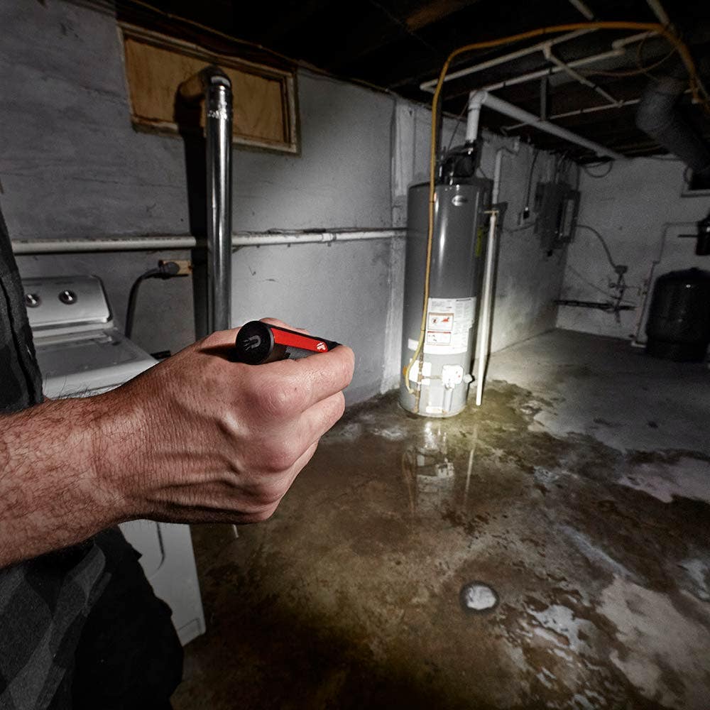 MILWAUKEE 500 Lumen Internal Rechargeable Flashlight IRFL500