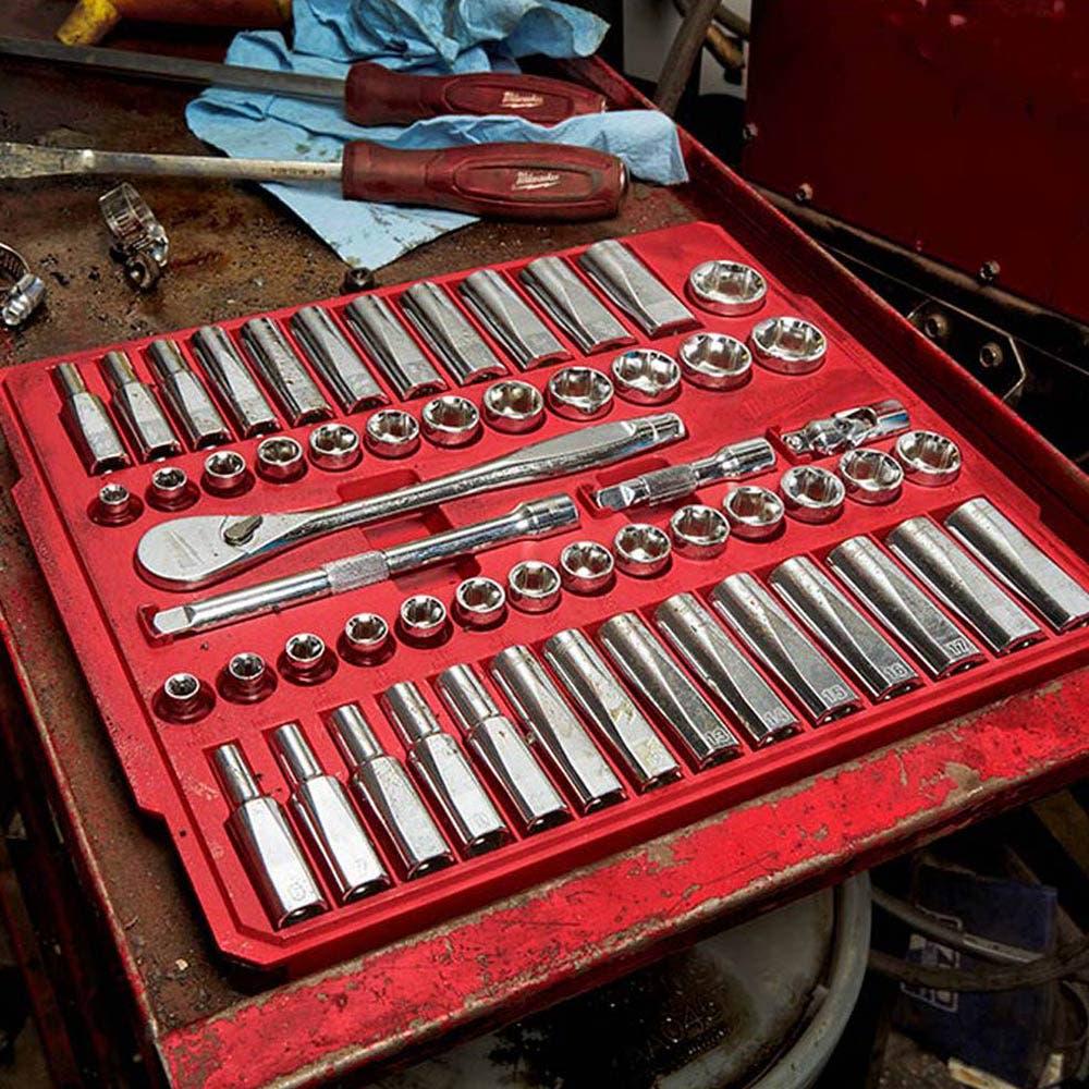 MILWAUKEE 56pc 3 8inch Drive Metric AF Socket Set 48229008