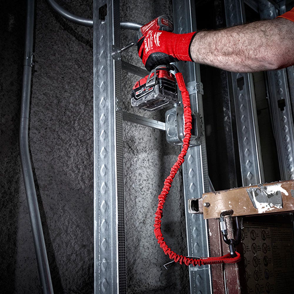 MILWAUKEE Locking Tool Lanyard 4.5kg (10 lb) 48228810