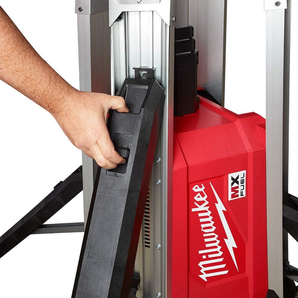 MILWAUKEE MX FUEL 72V Tower Light/Charger Skin MXFTL-0