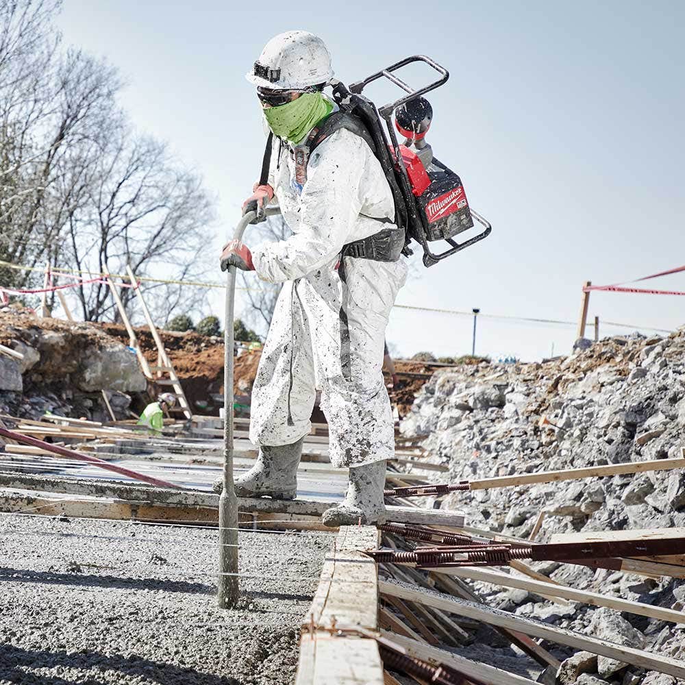 MILWAUKEE MX FUEL Backpack Concrete Vibrator Skin MXFCVBP-0