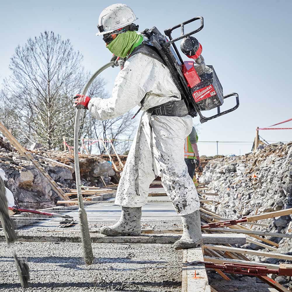 MILWAUKEE MX FUEL Backpack Concrete Vibrator Skin MXFCVBP-0