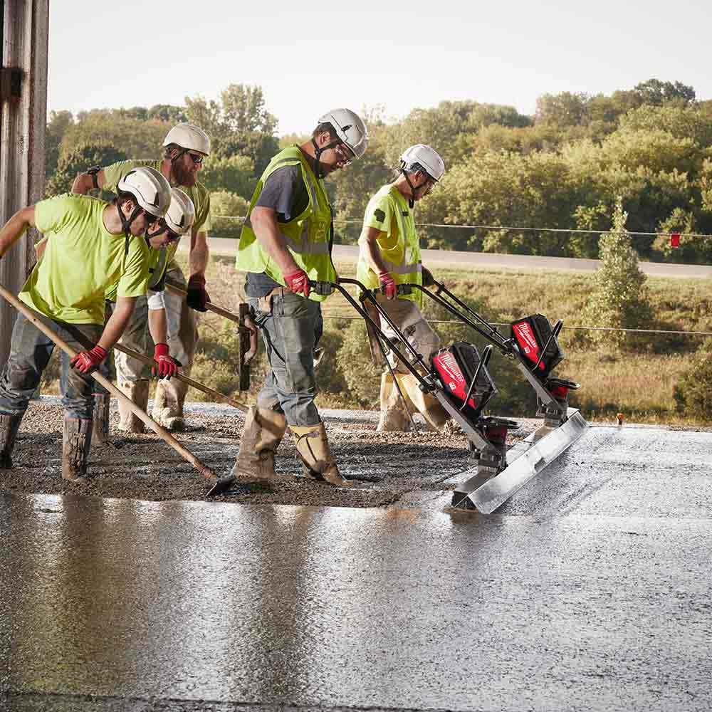 MILWAUKEE MX FUEL Powered Screed Concrete MXFPSC-0