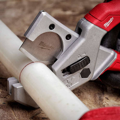 MILWAUKEE Propex Tubing Cutter 48224204