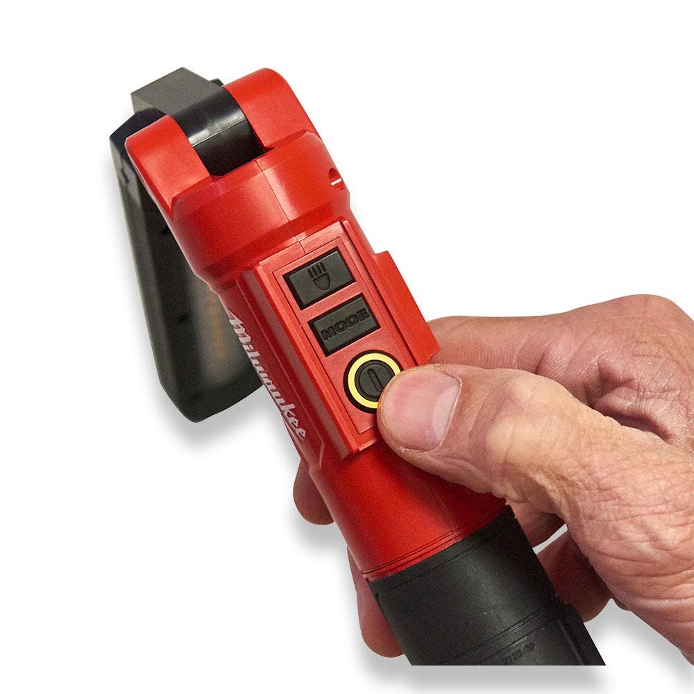 MILWAUKEE REDLITHIUM 1 x 3.0Ah USB Rechargeable Stick Light Kit L4SL550301
