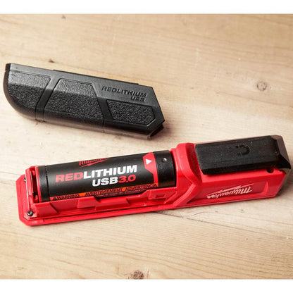 MILWAUKEE REDLITHIUM 3.0Ah USB Battery L4B3