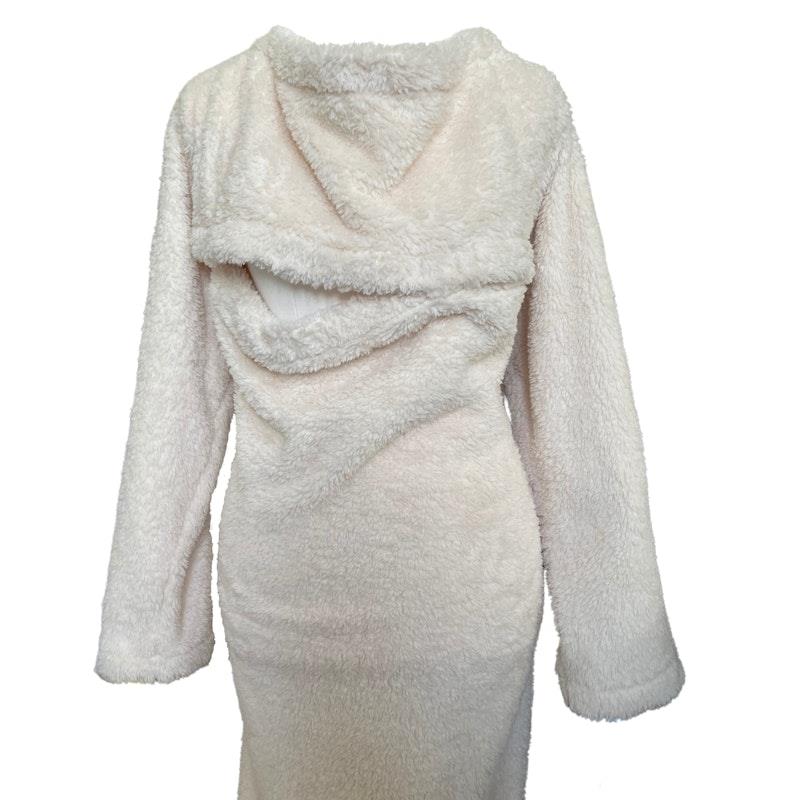 Flown Oak Feeding Blanket Cream - Cozy Breastfeeding Essential