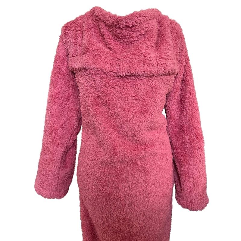 BHOOMI Feeding Blanket in Plum - Cozy Comfort for Moms