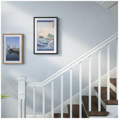 NETGEAR Meural Canvas II 21.5 Inch Smart Art Frame Light Wood