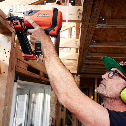 PASLODE 7.4V 1 x 2.0Ah Positive Placement Nailer PPN Kit B60001