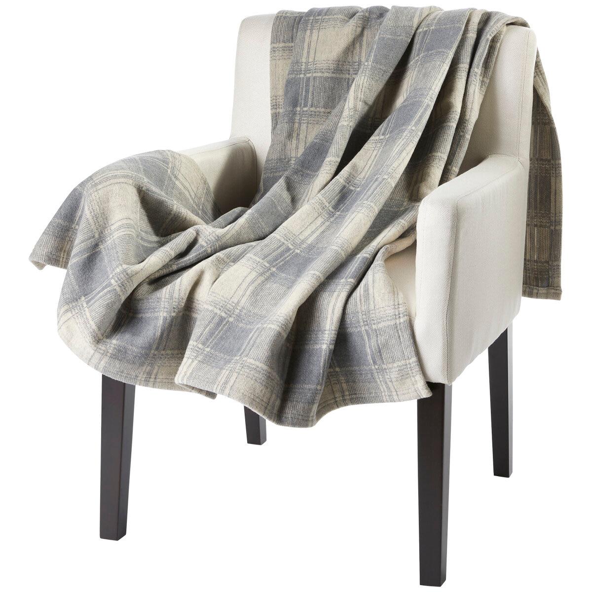 Pendleton Cotton Throw 2 Piece Set Thunder Basket Navy