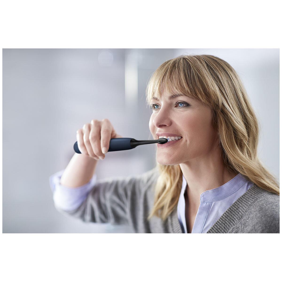 Philips Sonicare ProtectiveClean Whitening Electric Toothbrush Navy Blue
