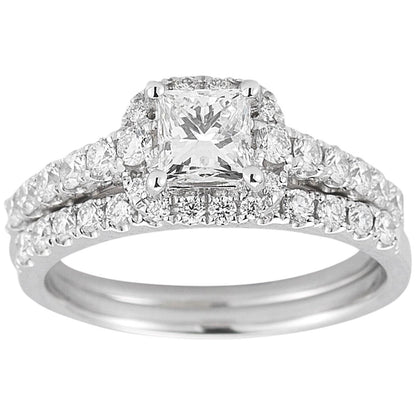 Platinum 1.42ctw Diamond Bridal Set 0.72ctw Centre