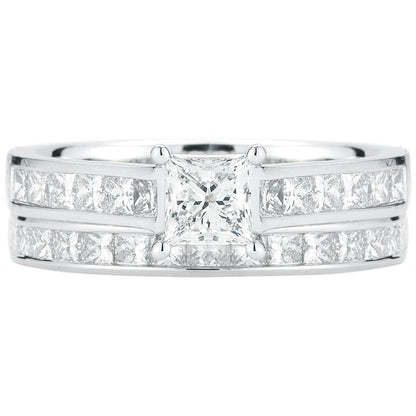 Platinum 2.05ctw Princess Cut Diamond Bridal Set
