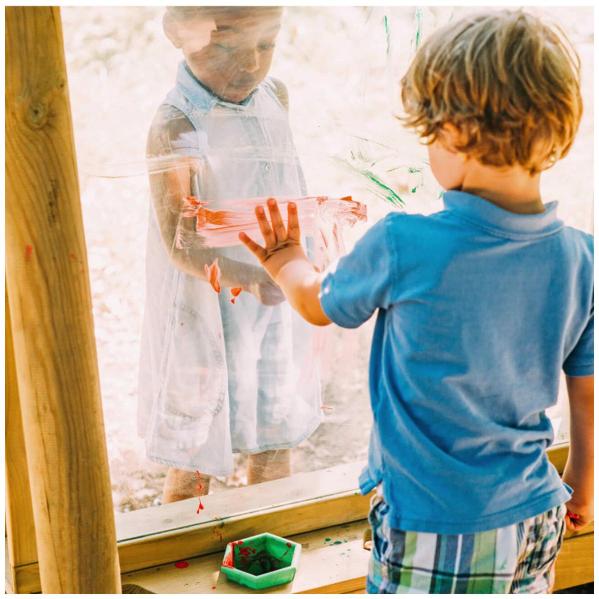 Plum Play Discovery Create And Paint Easel