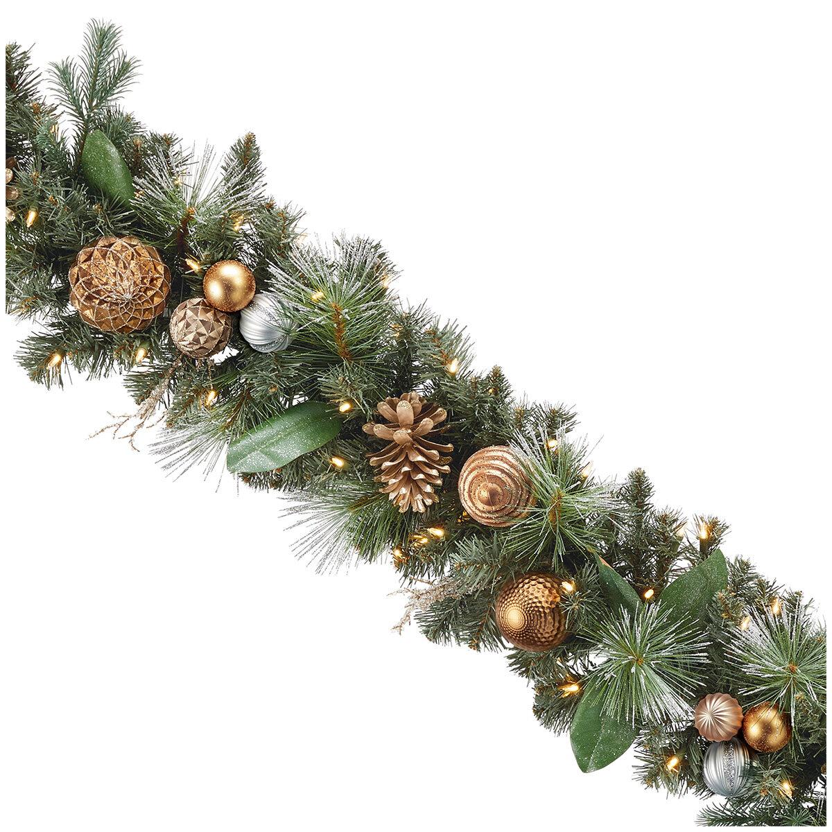 Pre-Lit Decorated Garland 2.7M
