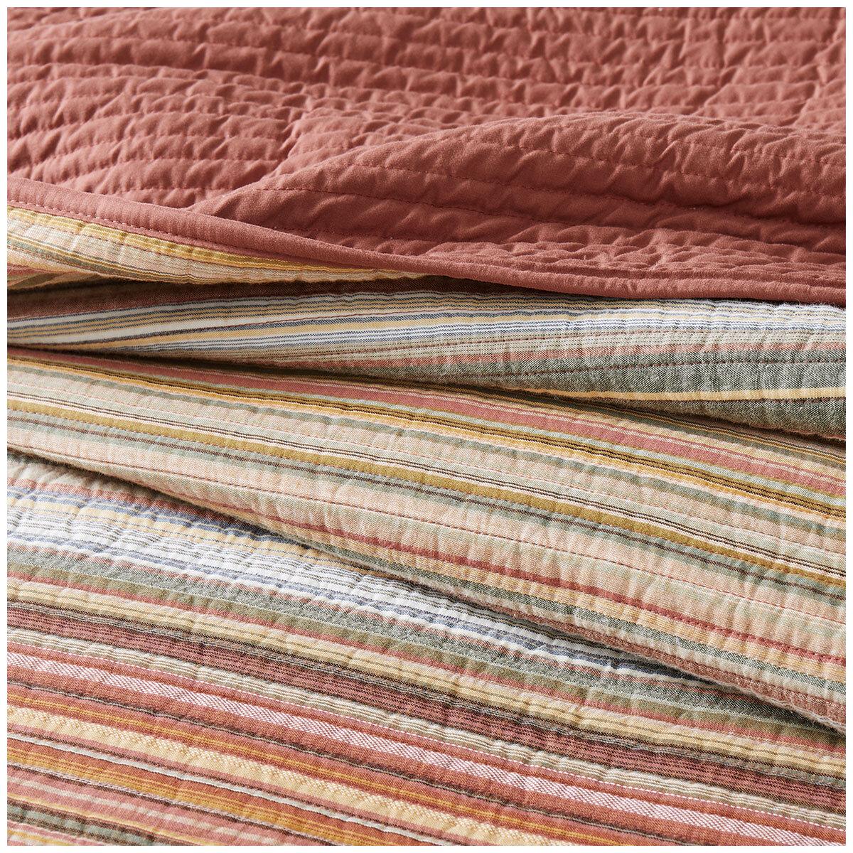 Retro Chic Queen Quilt 3 Piece Set Spice Multi
