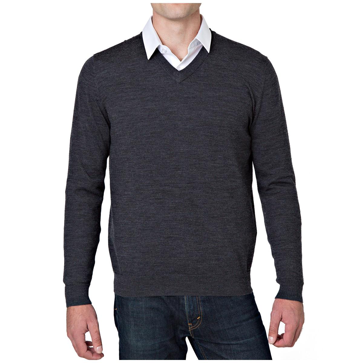 Rough Dress Men's V-Neck Merino Wool Blend Sweater Black and Navy