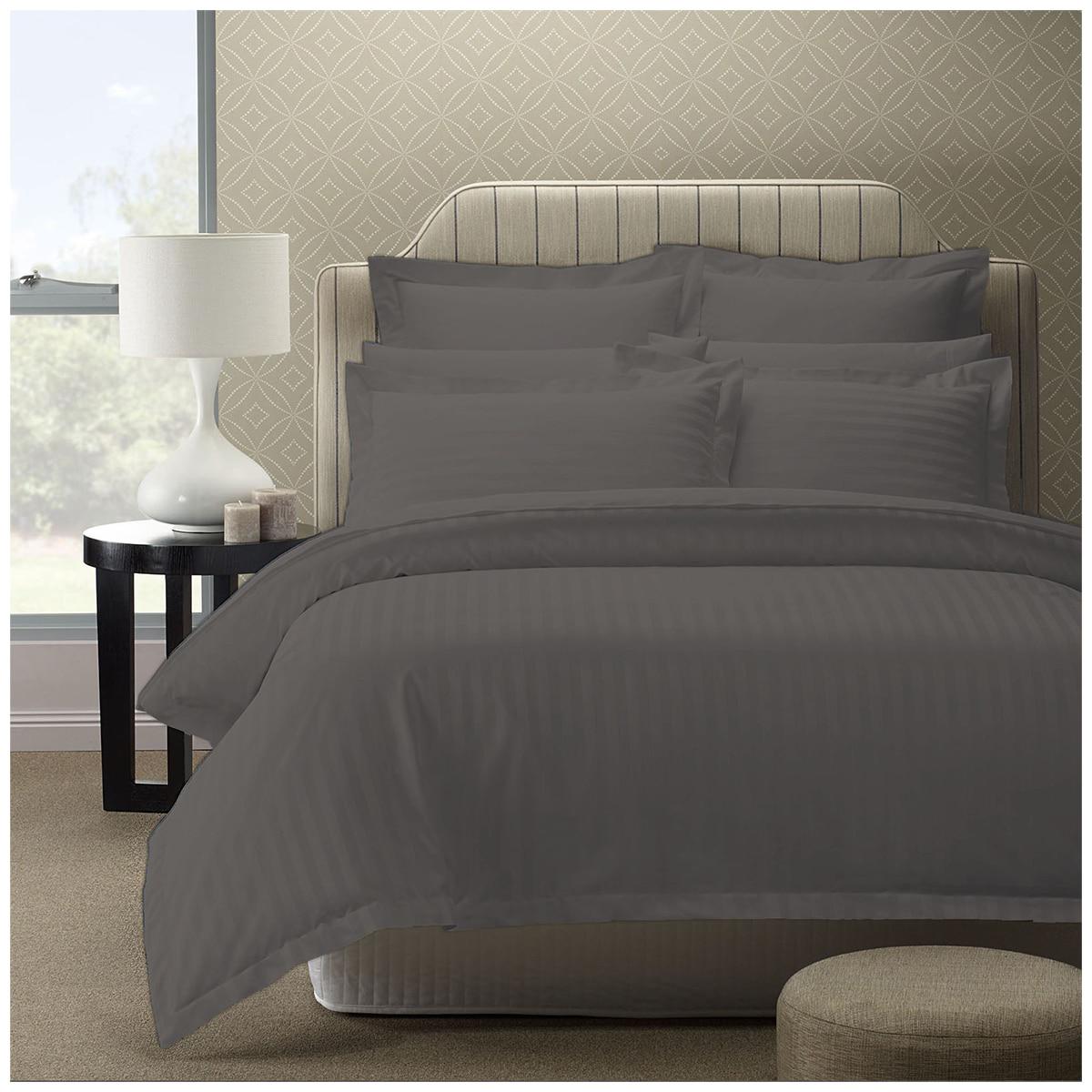 Royal Comfort 1200TC Damask Stripes Quilt Cover Set Queen Blush