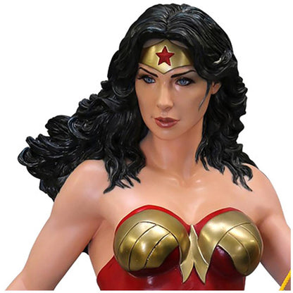 Rubies Wonder Woman Statue 262cm